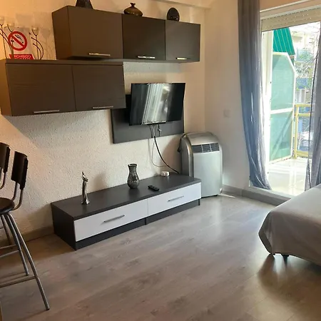 La Sirena Ii Apartment *